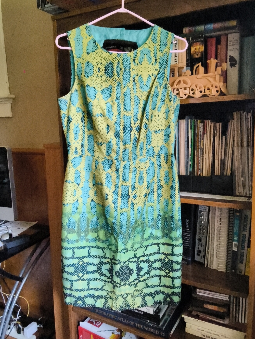 Muse Sleeveless Aqua & Lime Patterned Midi Dress
